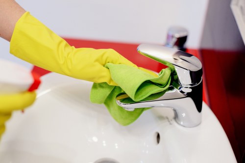 Cleaner Finchley service improving a tidy home interior