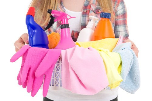 Commercial and residential move out cleaning services in Finchley
