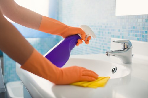 Professional turnover cleaning in a Finchley apartment